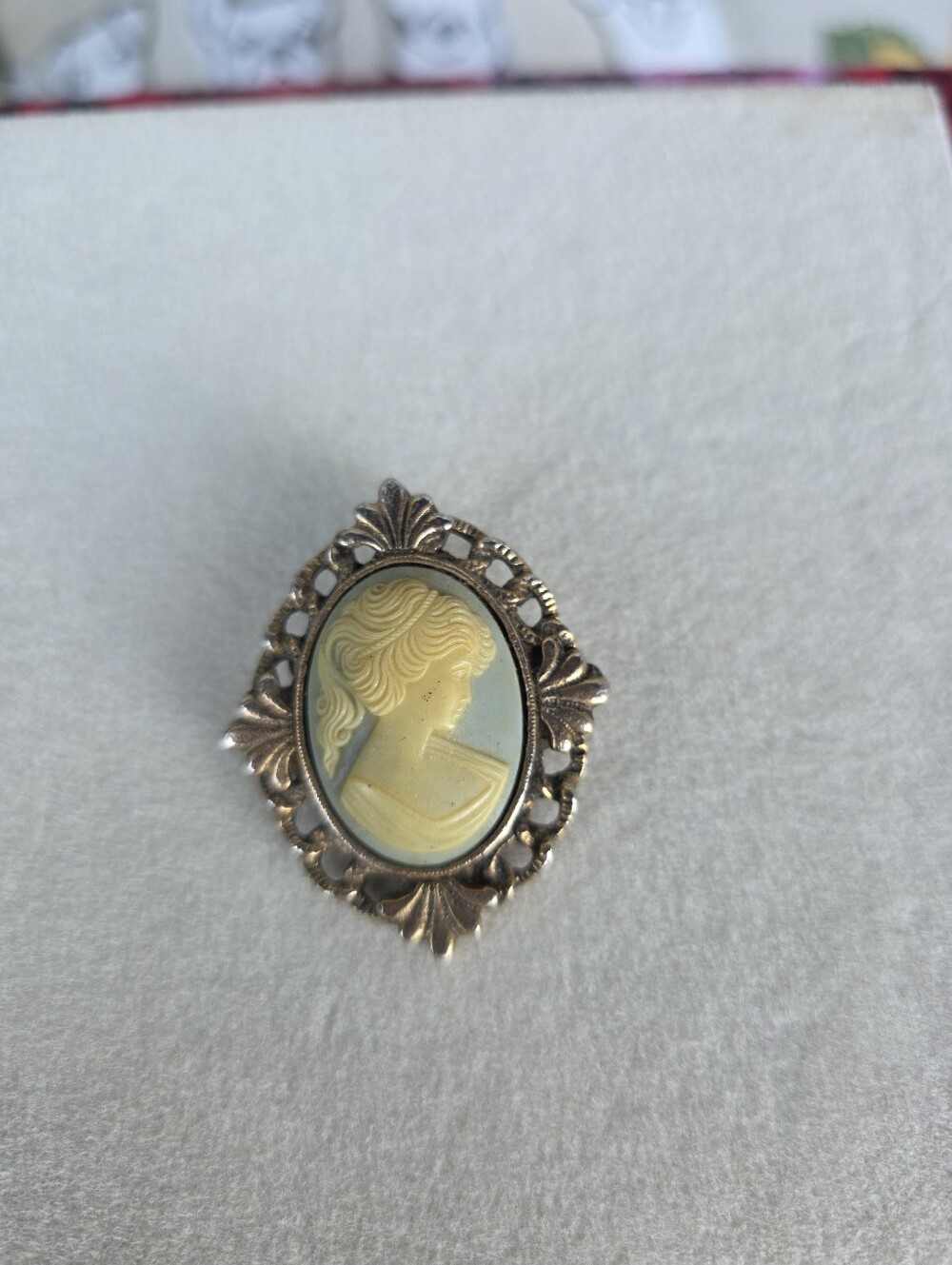 Vintage Signed PERI Cameo Brooch Pin Pendant Combination Gold Tone